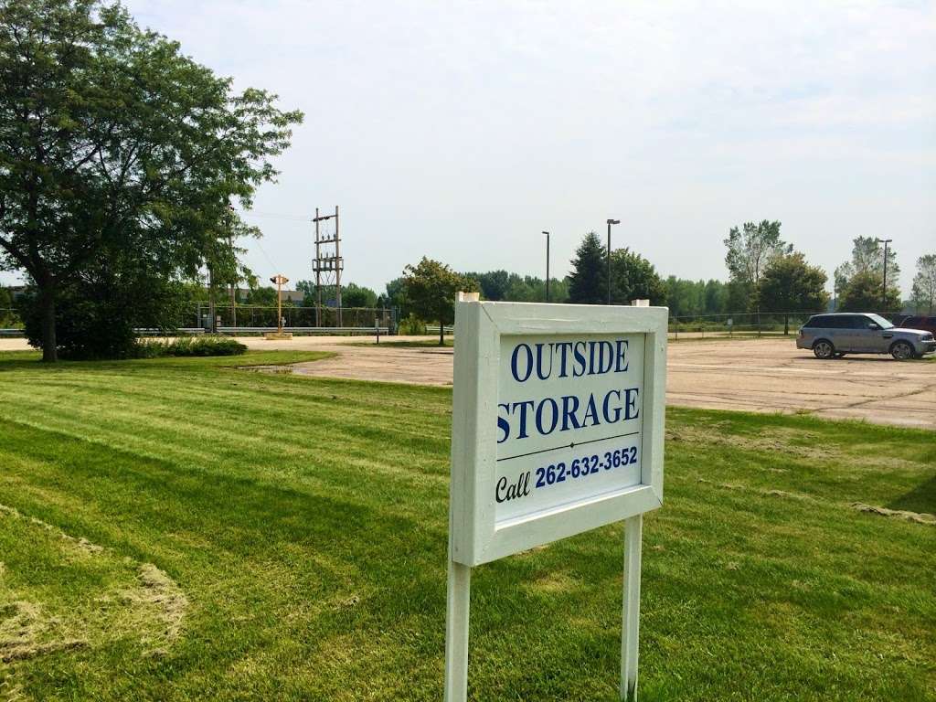 Outside Storage | 2745 Chicory Rd, Racine, WI 53403, USA