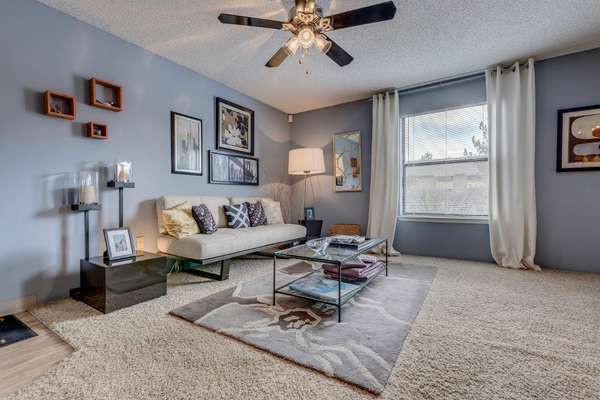 Skyline Apartments | 8849 Pearl St, Thornton, CO 80229, USA | Phone: (303) 650-0012