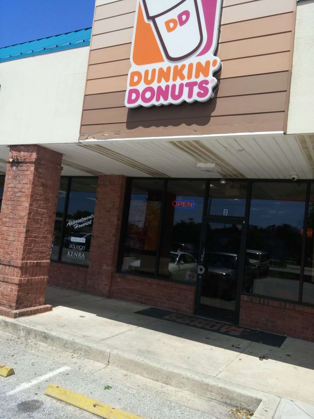 Dunkin Donuts | 11450 Pulaski Hwy #8, White Marsh, MD 21162 | Phone: (410) 335-2049