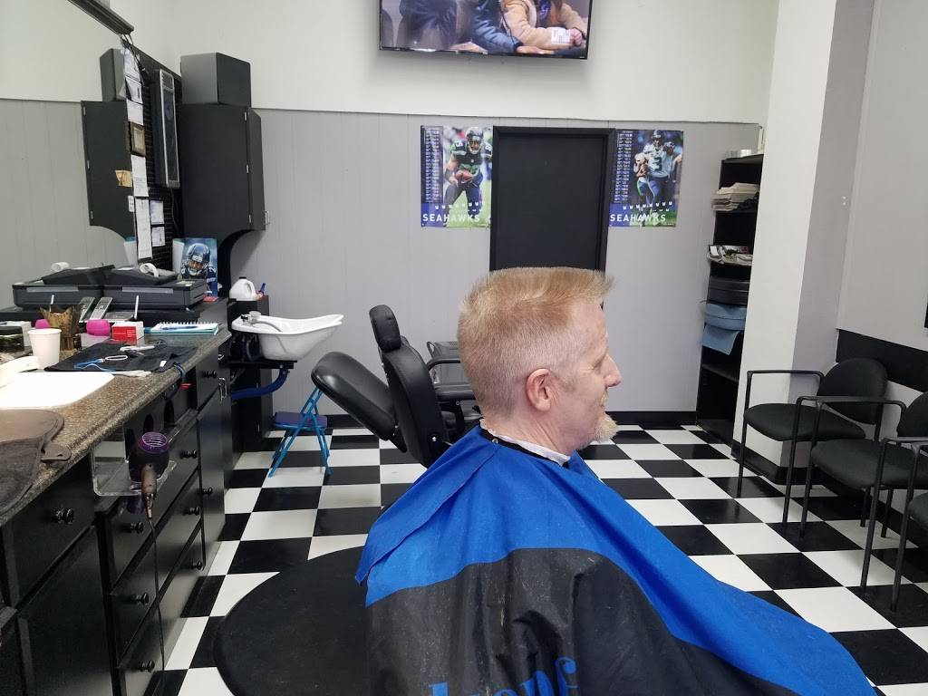Mr. Frankies barber shop (WALK IN) | 20925 Cypress Way, Lynnwood, WA 98036 | Phone: (425) 582-0839