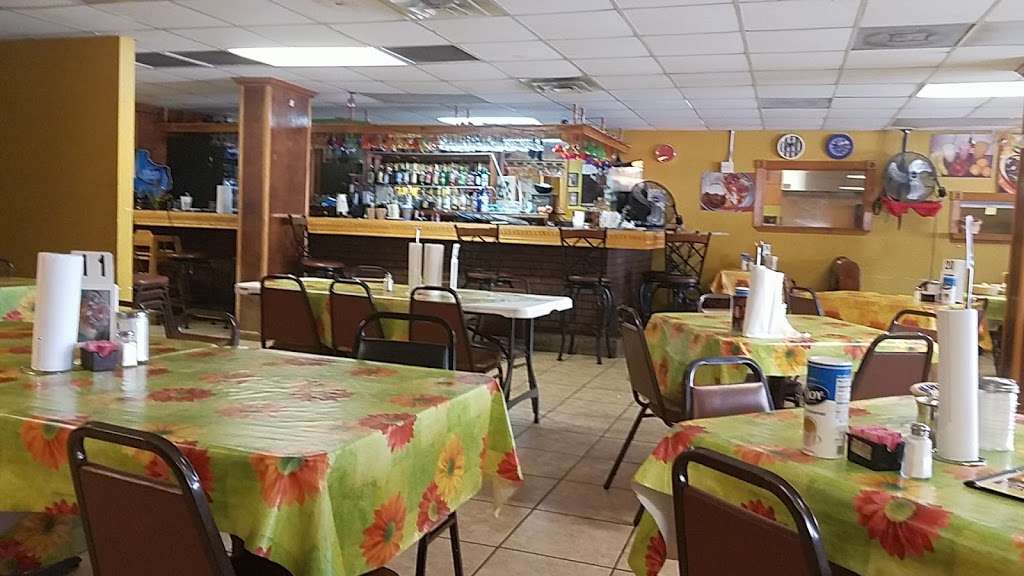 Taqueria Monterrey Chiquito Restaurant | 1713 Telephone Rd, Houston, TX 77023, USA | Phone: (713) 923-8898