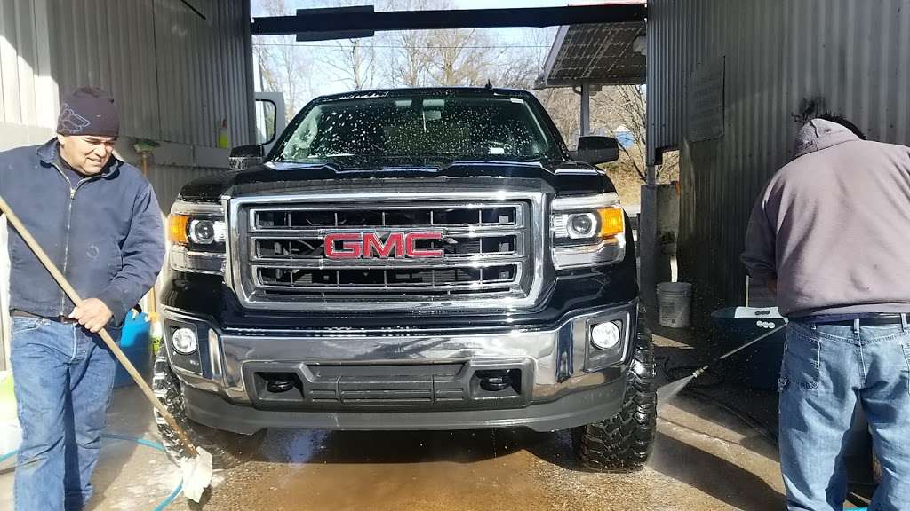 Highway 70 Car Wash | 1525 US-70, Hickory, NC 28602, USA | Phone: (828) 640-4349