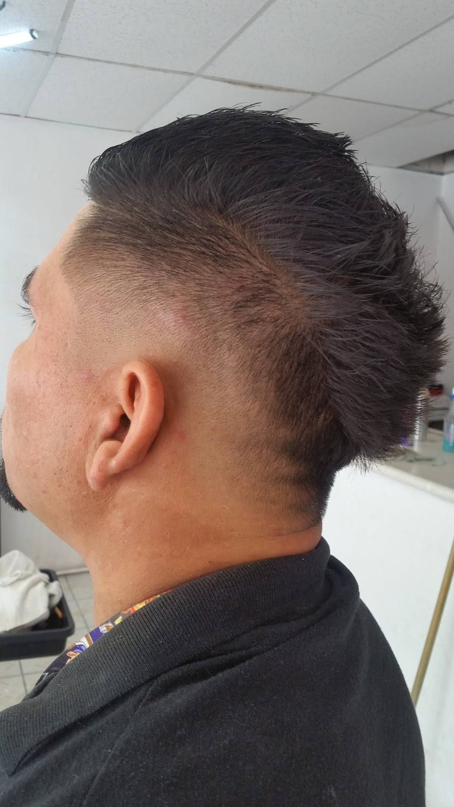 Peluqueria Jimenez | Ignacio Zaragoza, Parcelas Ejido Zaragoza, 32000 Cd Juárez, Chih., Mexico | Phone: 656 132 6169