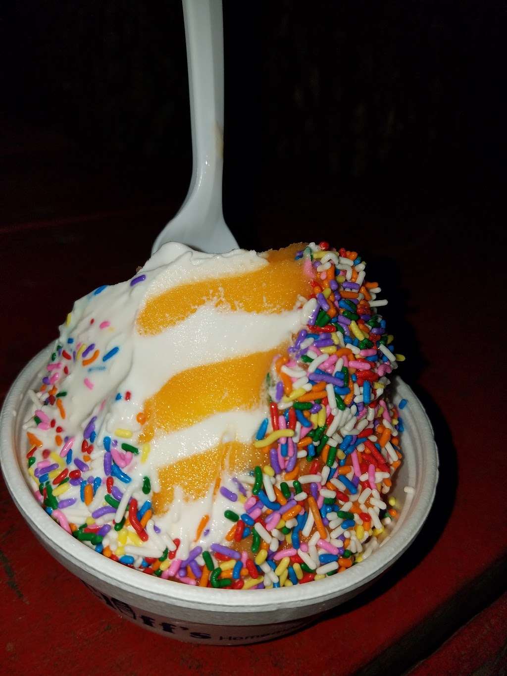 Cliffs Homemade Ice Cream | 1475 US-46, Ledgewood, NJ 07852, USA | Phone: (973) 584-9721