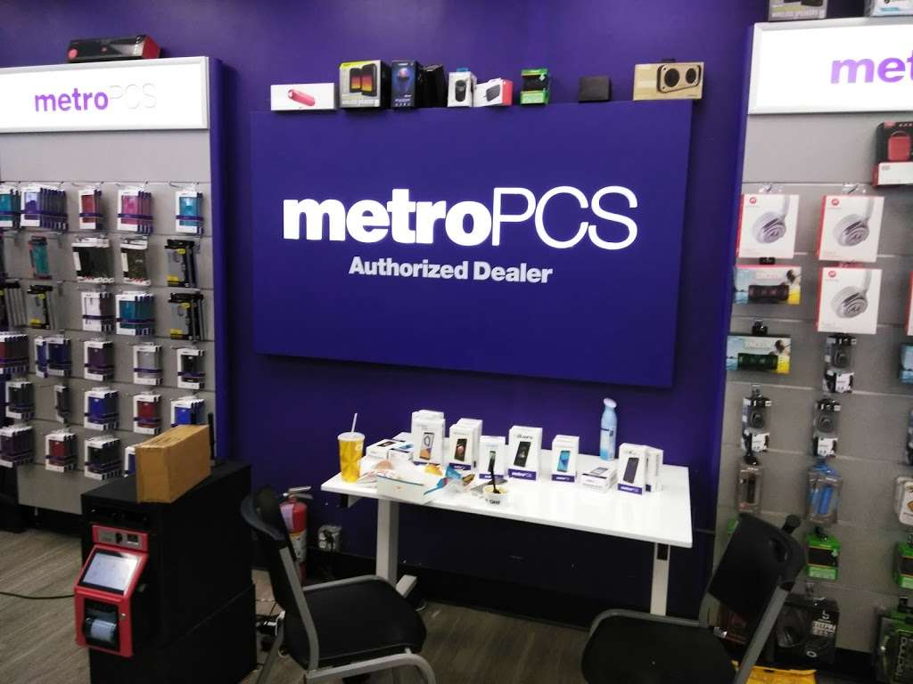 Metro by T-Mobile | 5239 Frankford Ave, Philadelphia, PA 19124 | Phone: (215) 743-2587