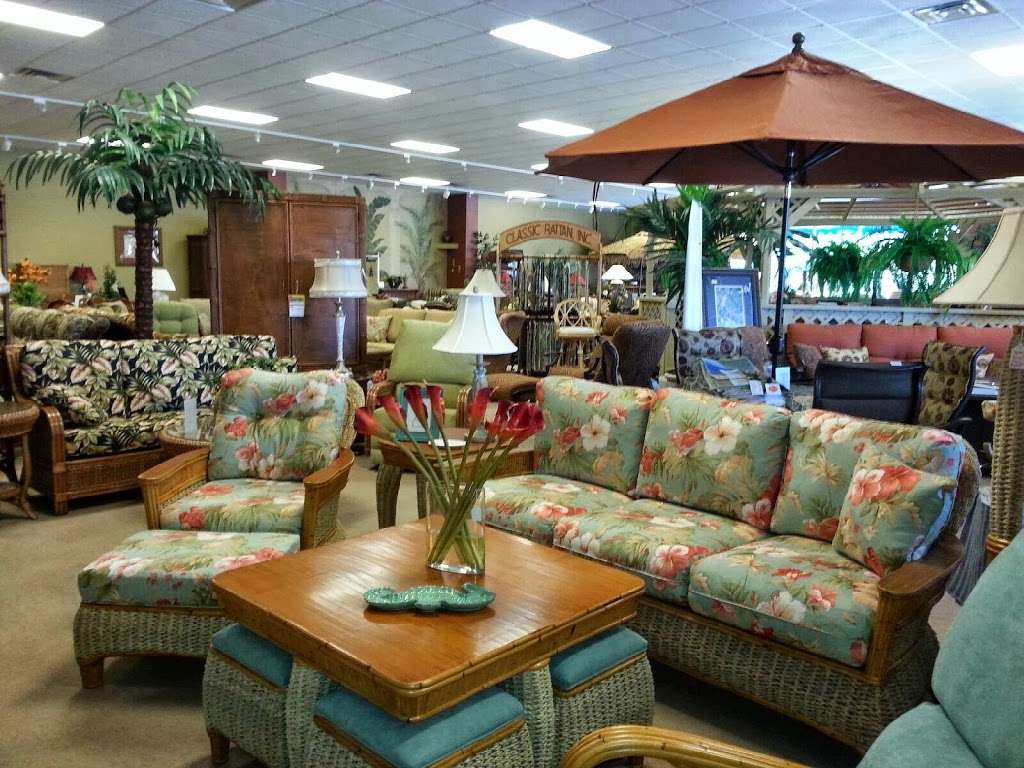 Leisure Living Furniture | 2900 Eagles Nest Rd, Fruitland Park, FL 34731, USA | Phone: (352) 315-8700