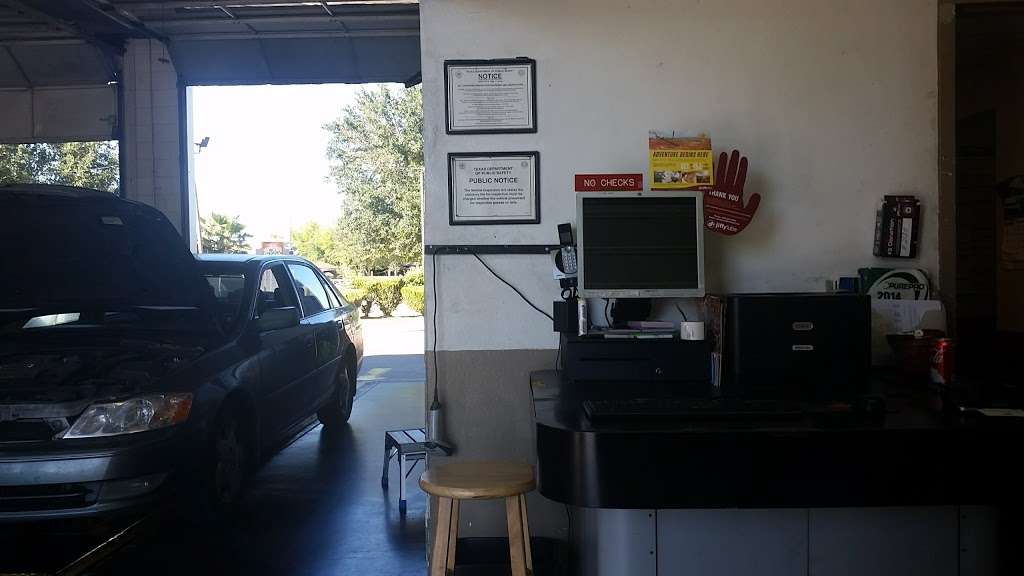 Jiffy Lube | 6919 Spencer Hwy, Pasadena, TX 77505, USA | Phone: (281) 476-4382