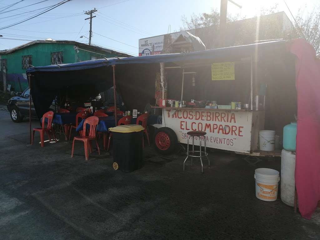 Tacos De Birria El Compadre | Pedregalde Sta Julia, 22604 Tijuana, B.C., Mexico | Phone: 664 491 2873