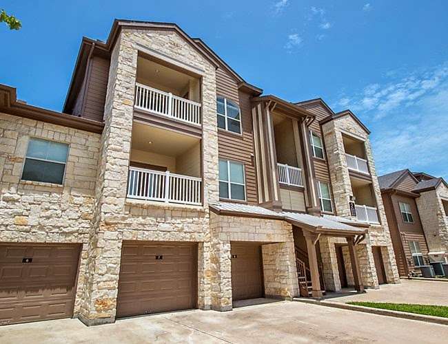 Brazos Ranch Apartment Homes | 7404 Town Center Blvd, Rosenberg, TX 77471, USA | Phone: (281) 342-4700