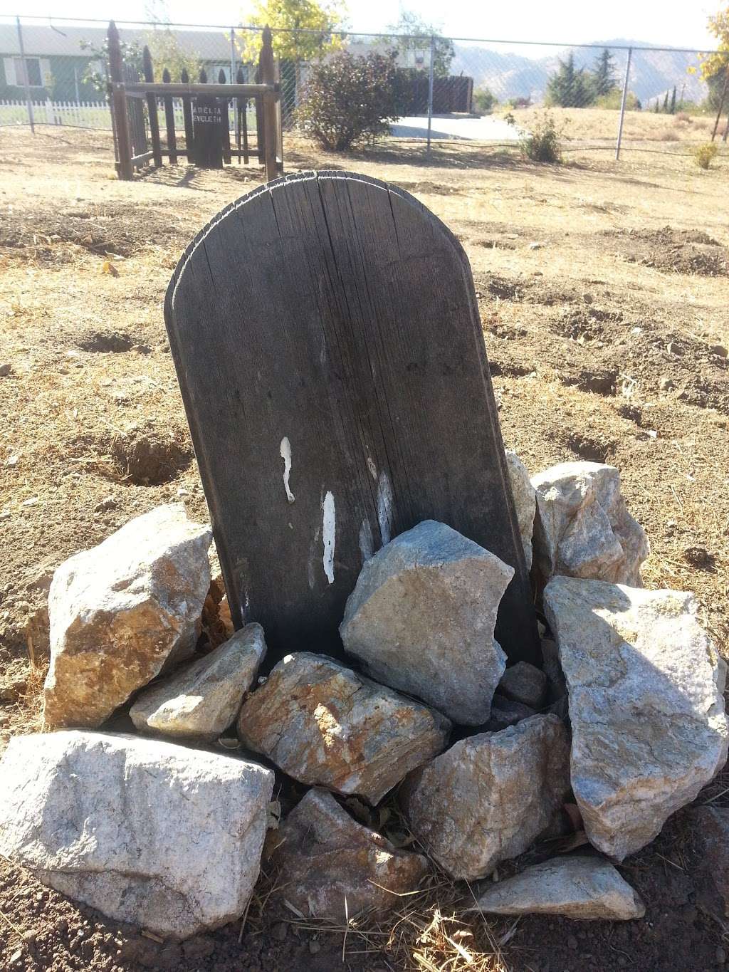 Old Tehachapi Cemetery | 22047-22101 Lilac St, Golden Hills, CA 93561, USA