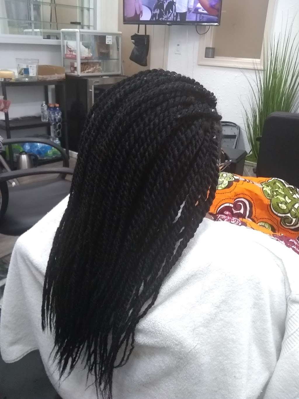 Vickys African Hairbraiding | 220 A Shorebird St #114, Frederick, MD 21701, USA | Phone: (240) 651-9445