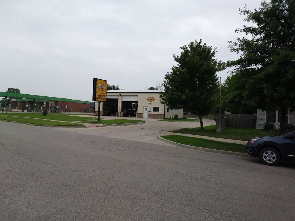 Panther Lube & Tire | 1121 E Kaskaskia St, Paola, KS 66071, USA | Phone: (913) 294-5100