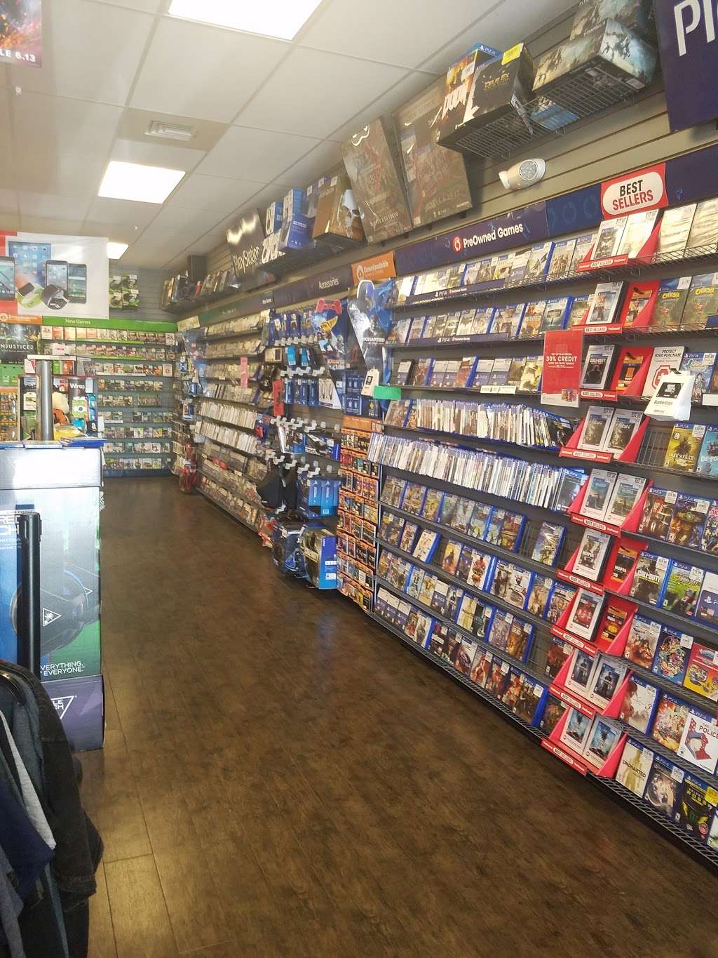 GameStop | 220 Harrison Ave a2, Kearny, NJ 07032, USA | Phone: (551) 580-7541