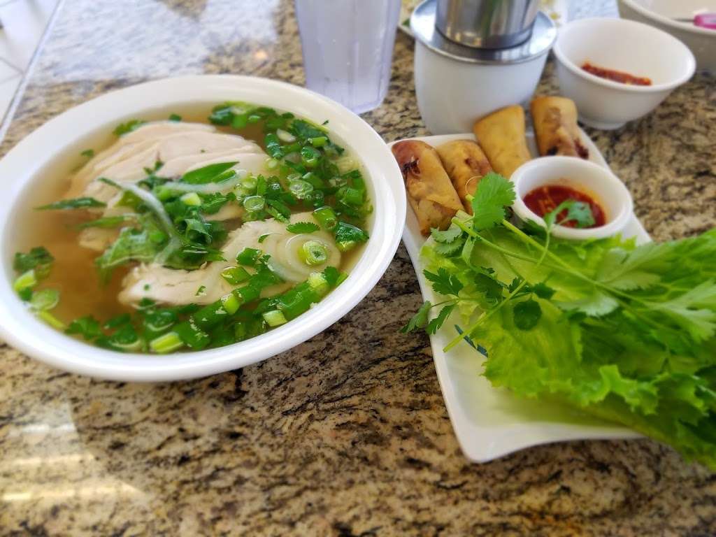 Pho Danh 3 | 13480 Veterans Memorial Dr, Houston, TX 77014, USA | Phone: (281) 583-1417