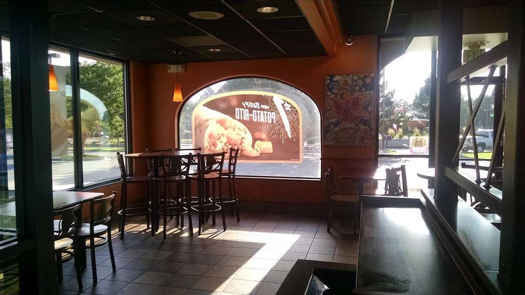 Taco Bell | 3259 S Parker Rd, Aurora, CO 80014 | Phone: (303) 337-2355