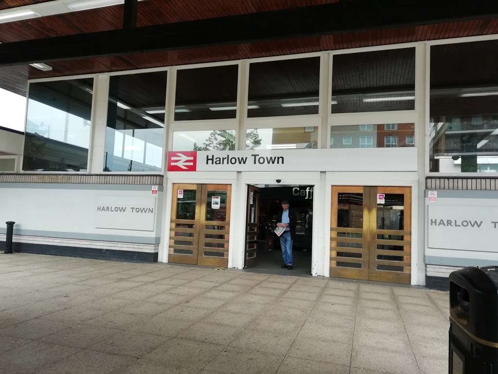 Harlow Town Railway Station | Harlow CM20 2JD, UK