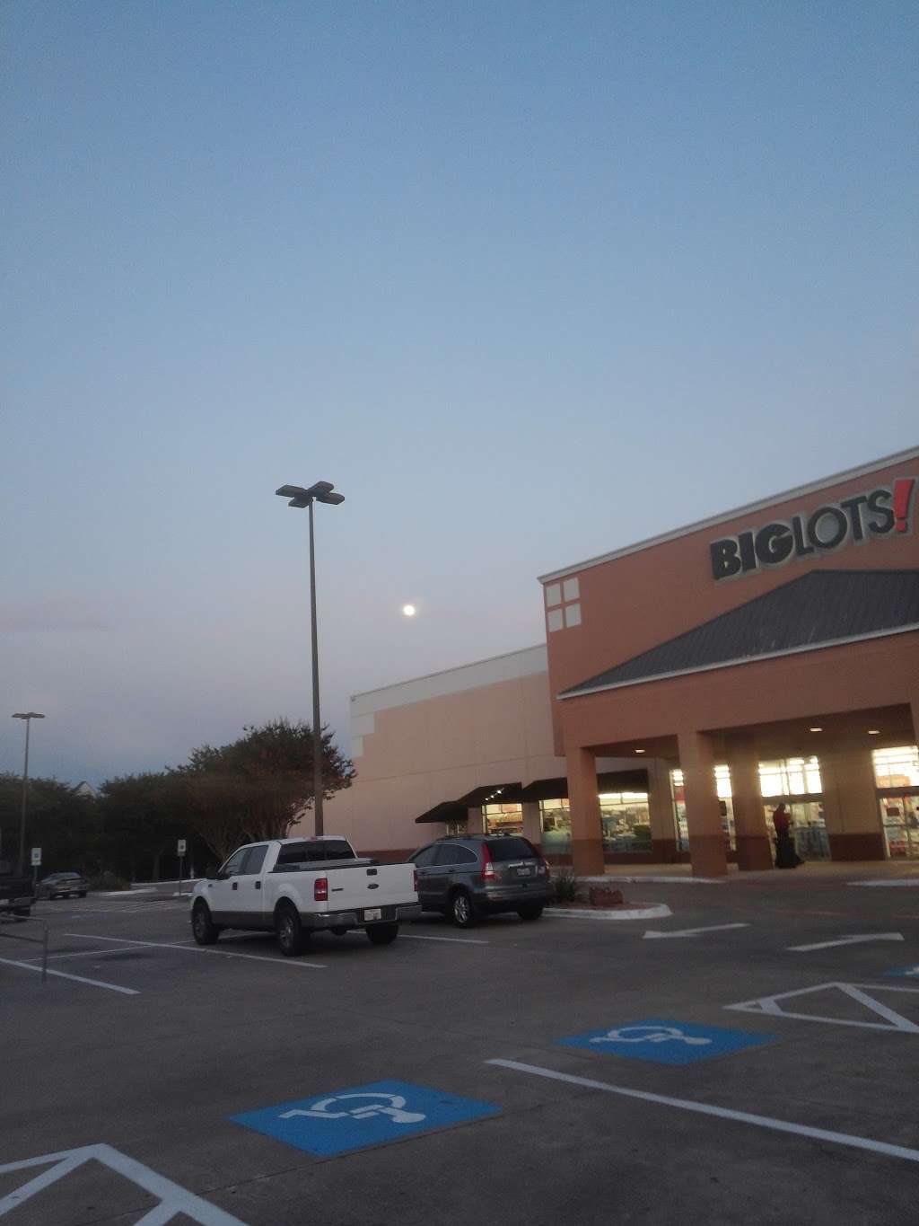 Big Lots | 600 W 15th St, Plano, TX 75075, USA | Phone: (972) 422-0439