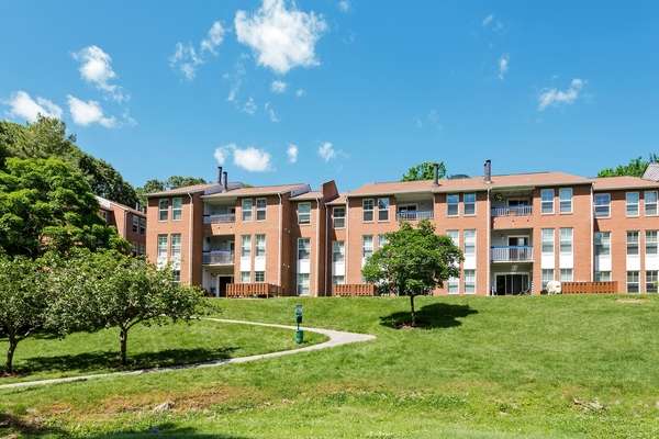 Bayshore Landing Apartments | 988 Spa Rd, Annapolis, MD 21403 | Phone: (410) 268-6690