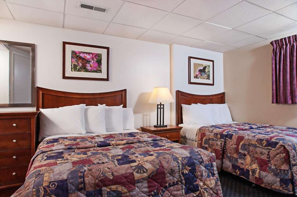 Matador Oceanfront Resort | 16th and, the Beach, North Wildwood, NJ 08260, USA | Phone: (609) 522-1234