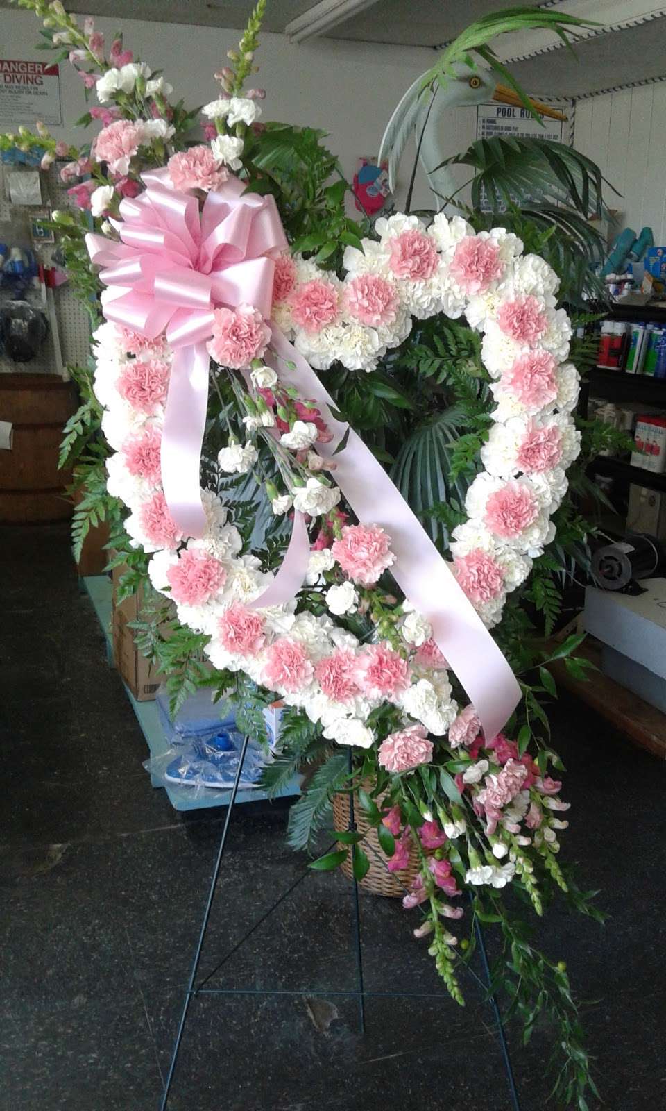 Dianes Floral Designs | 107 Lancaster St, Chester, SC 29706, USA | Phone: (803) 581-0440