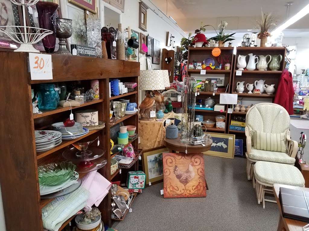 The Store, Oldies and Goodies | 9908 N Main St, Richmond, IL 60071, United States | Phone: (815) 678-7300