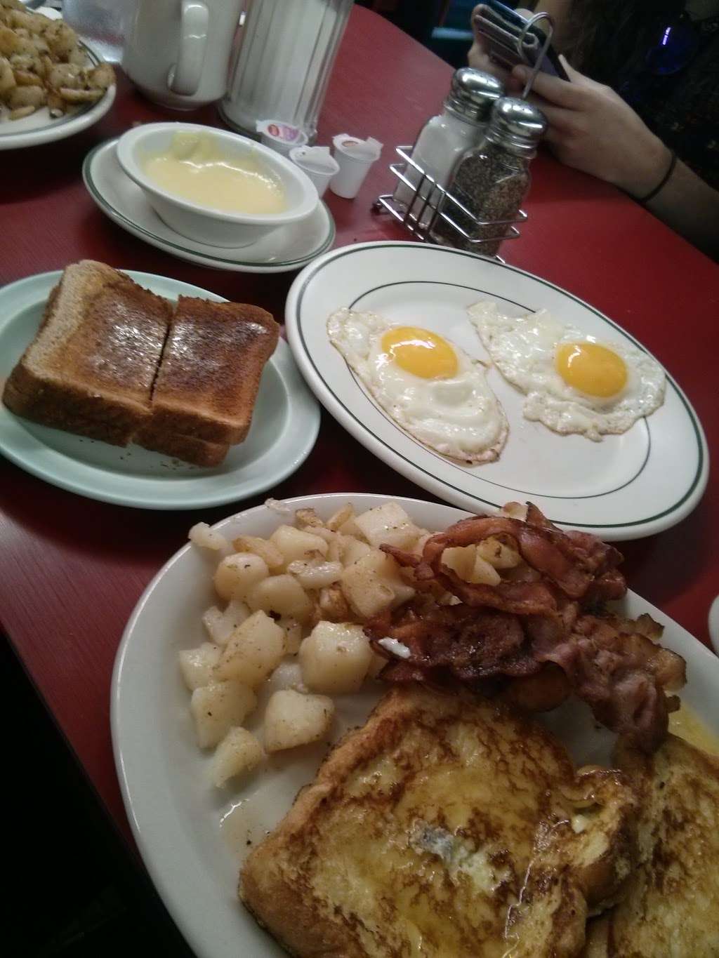 Cameo Diner | 715 Lakeview Ave, Lowell, MA 01850, USA | Phone: (978) 452-3724