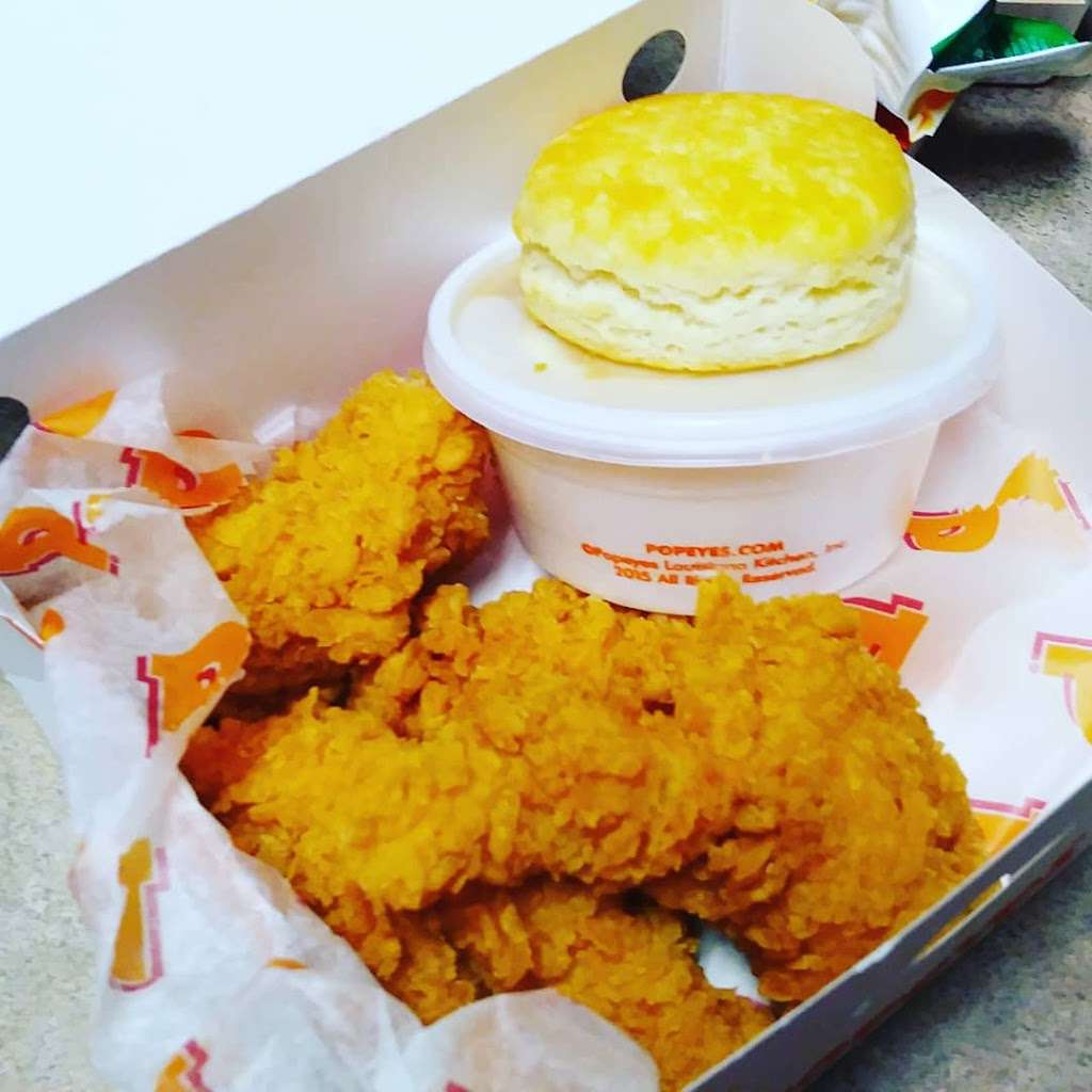 Popeyes Louisiana Kitchen | 3510 W Baseline Rd, Laveen Village, AZ 85339, USA | Phone: (602) 237-9932