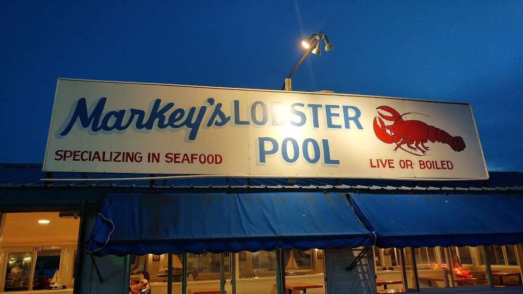 Markeys Lobster Pool | 420 NH-286, Seabrook, NH 03874, USA | Phone: (603) 474-2851