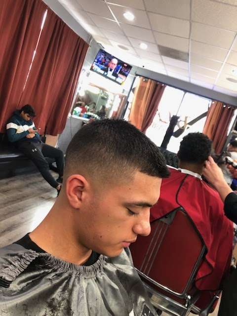 Blade Barbershop | 16851 Victory Blvd #5560, Van Nuys, CA 91406, USA | Phone: (818) 786-1353