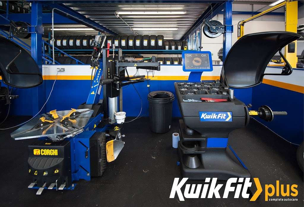 Kwik Fit Plus Gravesend | Rochester Rd, Gravesend DA12 2LY, UK | Phone: 01474 323315