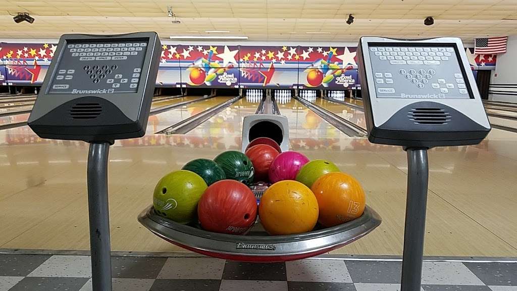 Bowl America Inc | 46940 Woodson Dr, Sterling, VA 20164, USA | Phone: (703) 430-1350