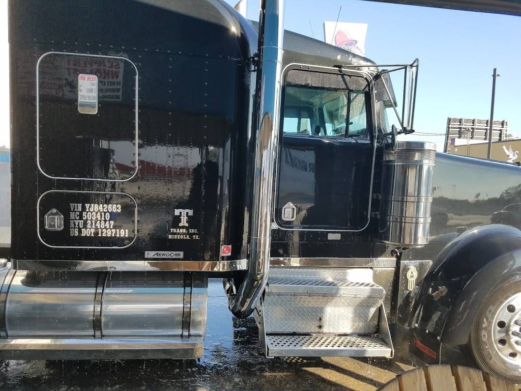 Wildwood Truck Wash | 422 FL-44, Wildwood, FL 34785, USA | Phone: (352) 748-7015