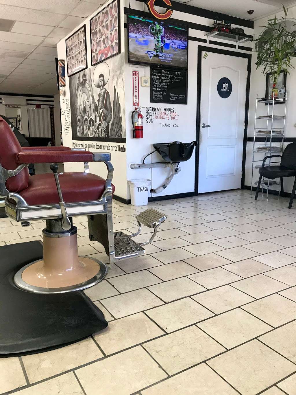 COLTON BARBER SHOP | 299 W Olive St #D, Colton, CA 92346, USA | Phone: (909) 634-7384