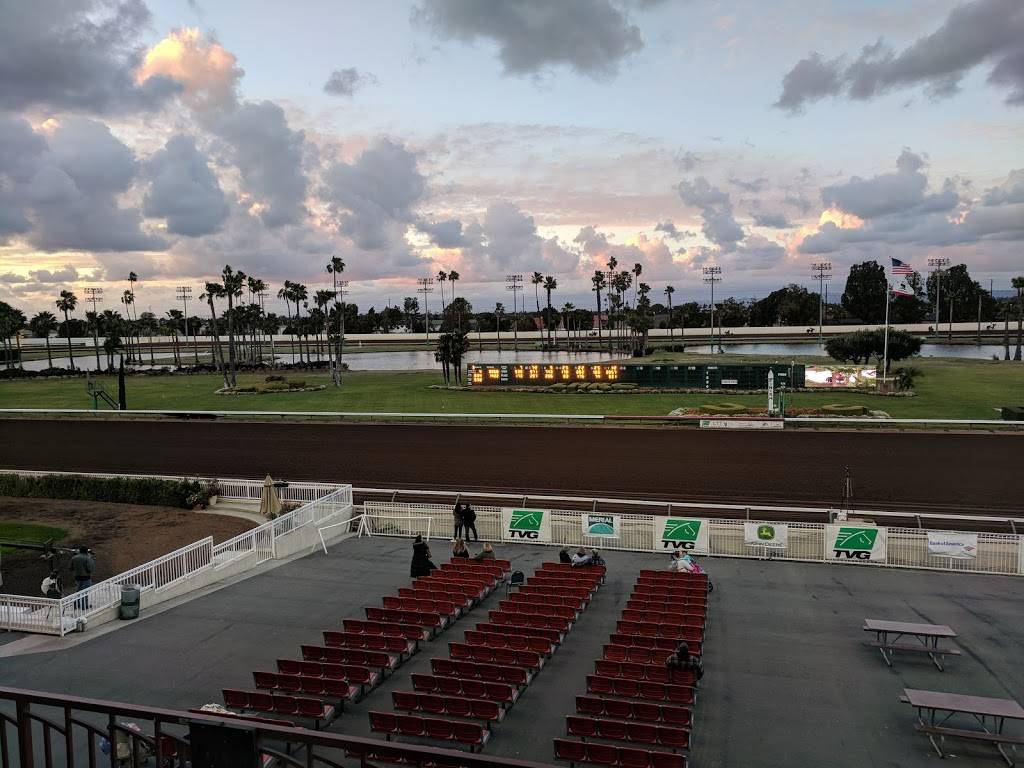 Los Alamitos Race Course | 4961 Katella Ave, Cypress, CA 90720, USA | Phone: (714) 820-2800