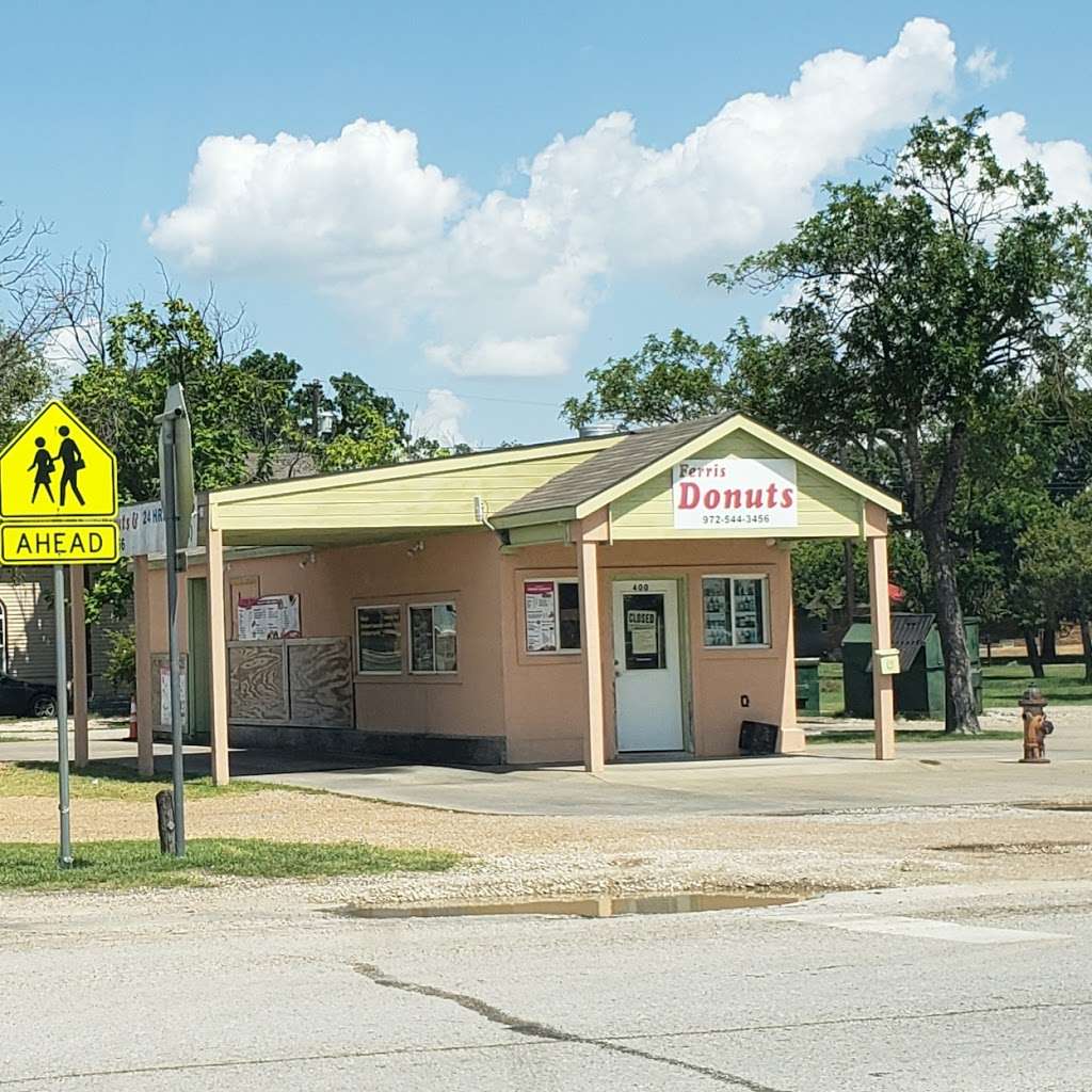 Ferris Donuts | 400 S Central St, Ferris, TX 75125, USA | Phone: (972) 544-3456