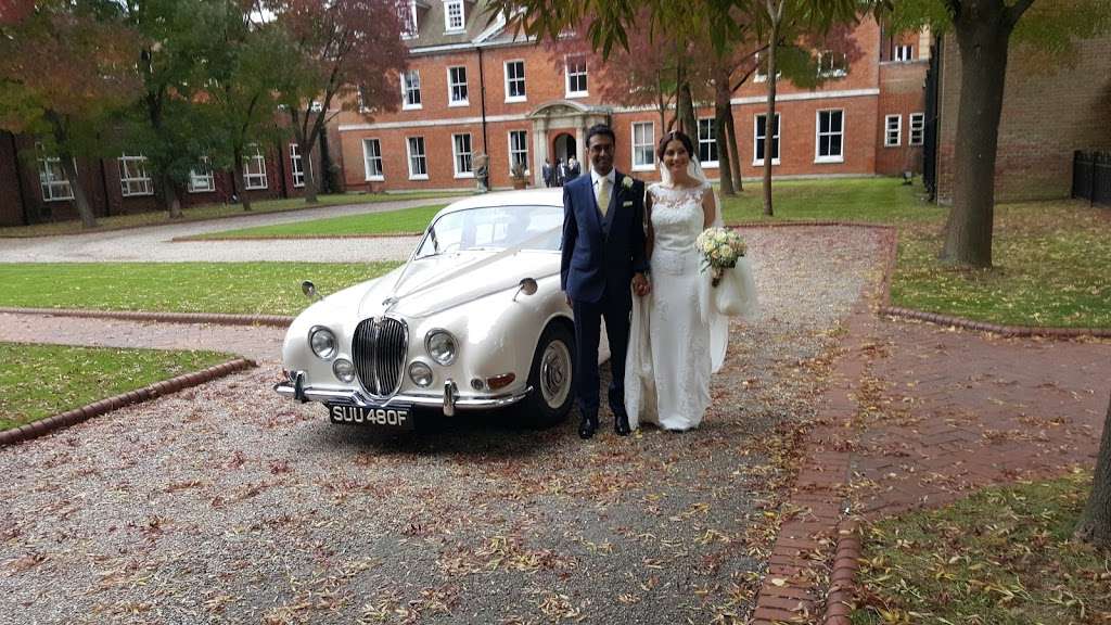 Weddingcars4you | 6 Aspen Cl, Orpington BR6 6JL, UK | Phone: 01689 852168