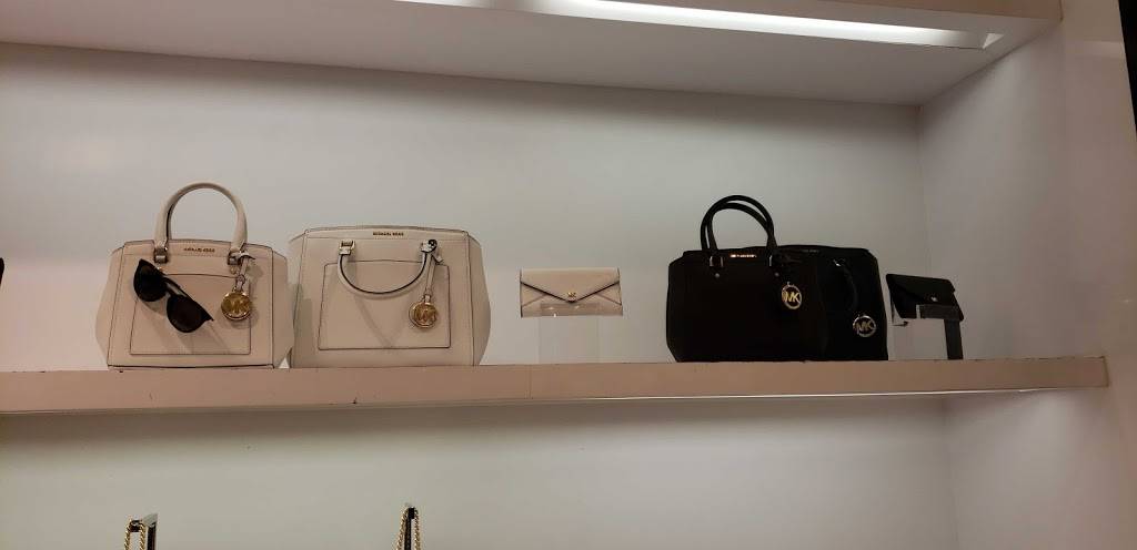 Michael Kors | 300 Monticello Ave Suite 296, Norfolk, VA 23510, USA | Phone: (757) 622-3600