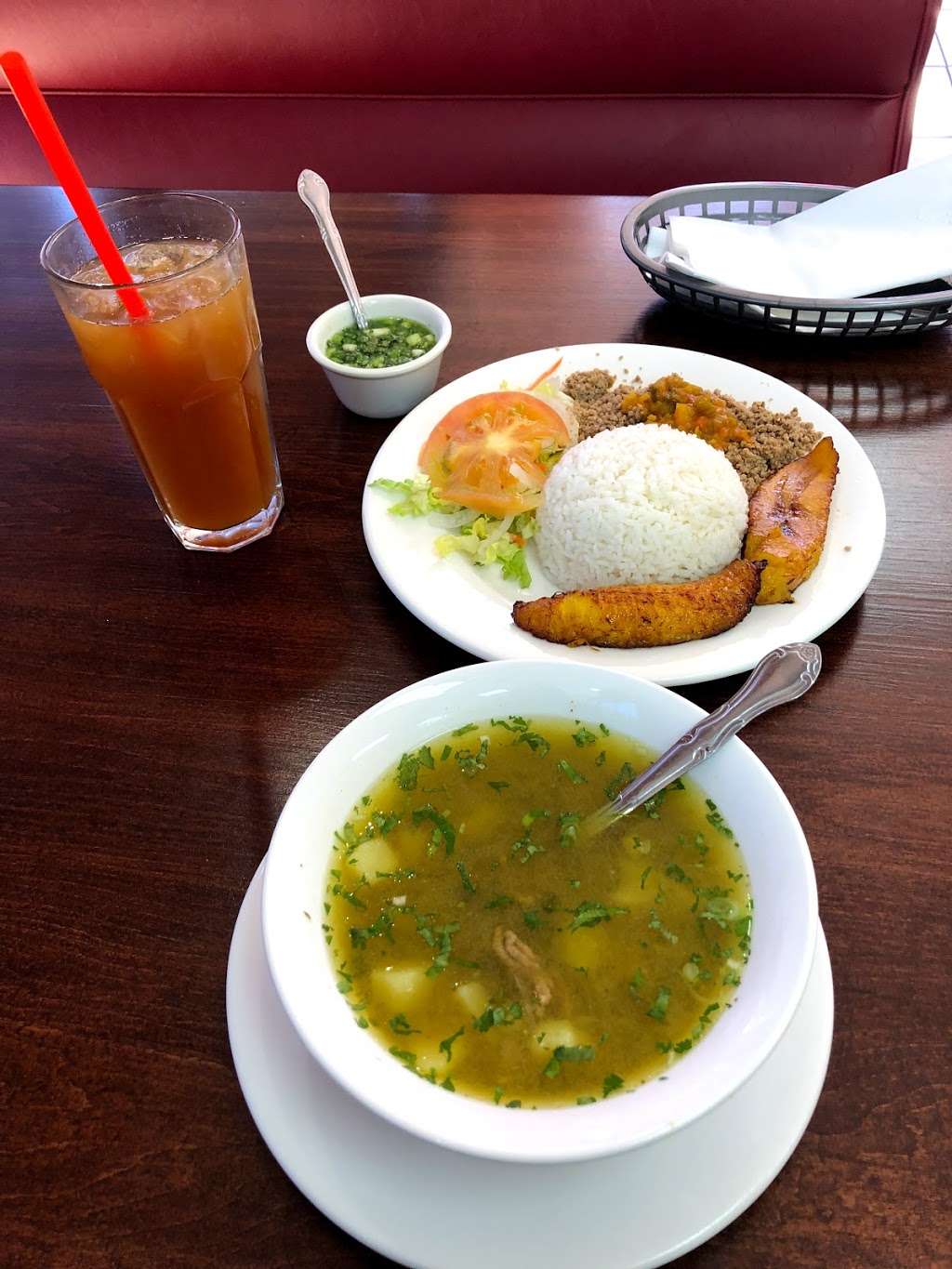 Las Caleñas Colombian restaurant | 3755 N Fry Rd, Katy, TX 77449 | Phone: (281) 579-9955