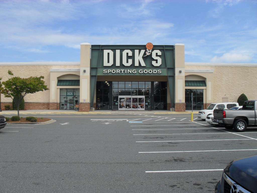 DICKS Sporting Goods | 590 J River Hwy, Mooresville, NC 28117, USA | Phone: (704) 662-9066