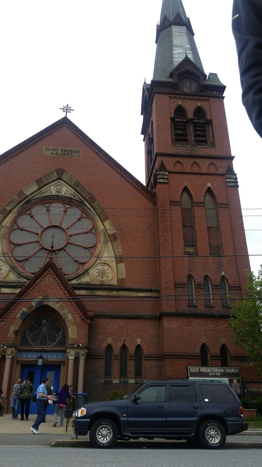 Eliot Church | 273 Summer St, Lowell, MA 01852 | Phone: (978) 452-3383