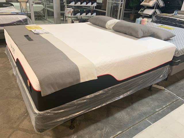 Mattress Closeouts | 8710 E Broadway Ave, Tampa, FL 33619, USA | Phone: (813) 478-8995