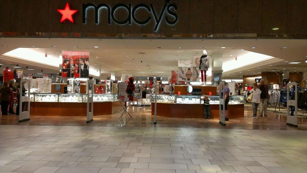 Macys | 6909 N Loop 1604 E Ste 2055, San Antonio, TX 78247, USA | Phone: (210) 651-8800