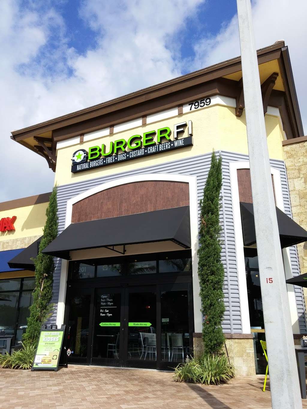 BurgerFi | 7959 W Atlantic Ave #201, Delray Beach, FL 33446, USA | Phone: (561) 562-8039