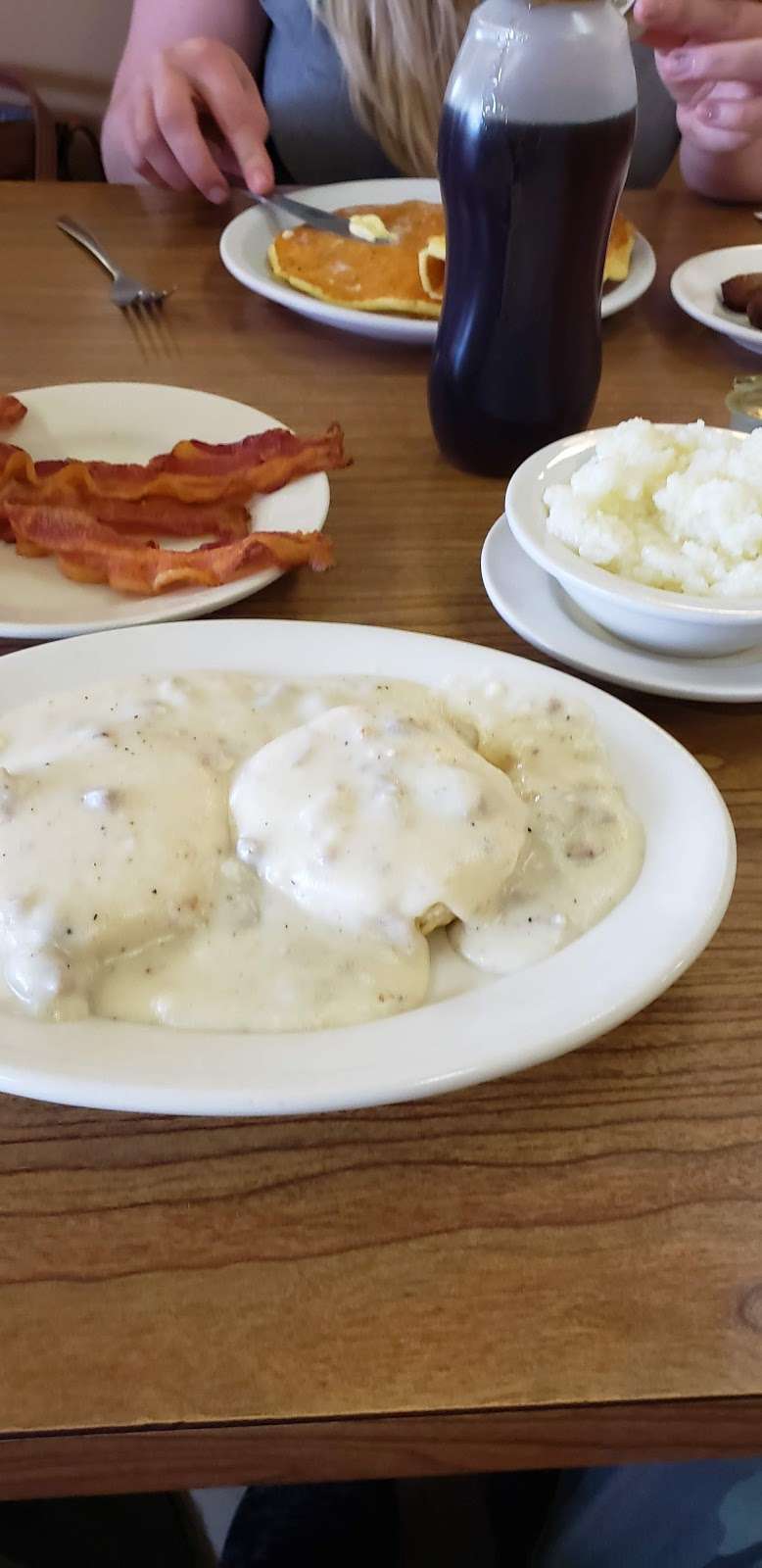 Our Hometown Diner | 107 Water St, Front Royal, VA 22630, USA | Phone: (540) 551-9948