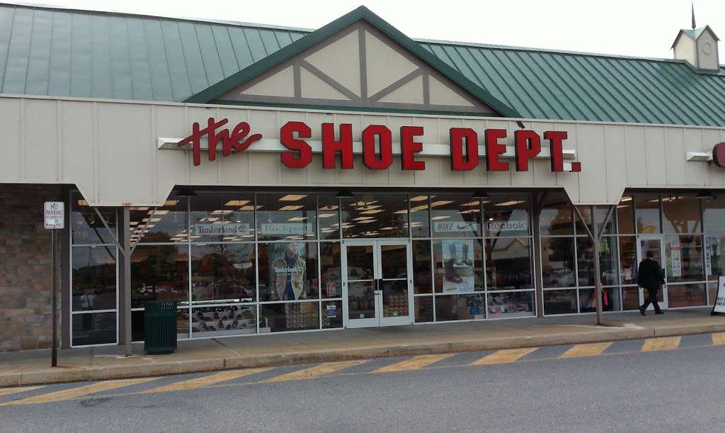 Shoe Dept. | Sadsbury Commons S/C, 300/304 Commons Drive, Parkesburg, PA 19365, USA | Phone: (610) 857-4902