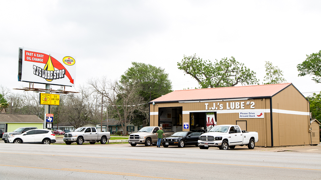 TJs Lube Stop | 699 N Brooks St, Brazoria, TX 77422, USA | Phone: (979) 798-1033