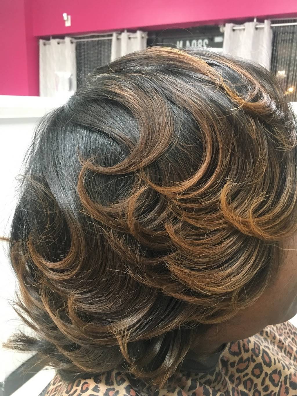 DreamGirls Styling Studio | 2804 Randleman Rd # N, Greensboro, NC 27406, USA | Phone: (336) 275-2333