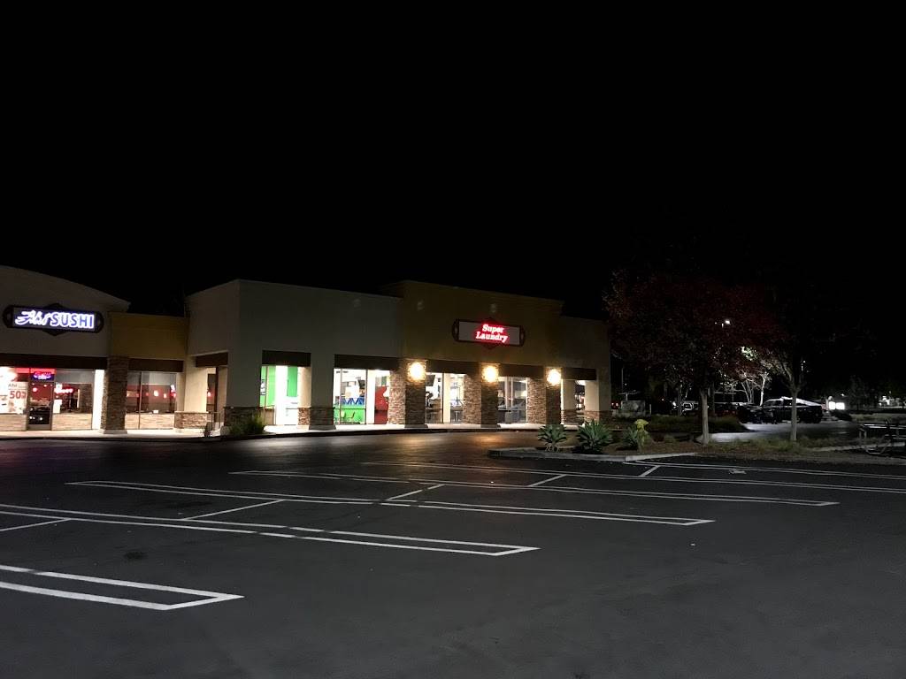 Super Laundry | 2890 Fletcher Pkwy, El Cajon, CA 92020, USA | Phone: (619) 465-6943