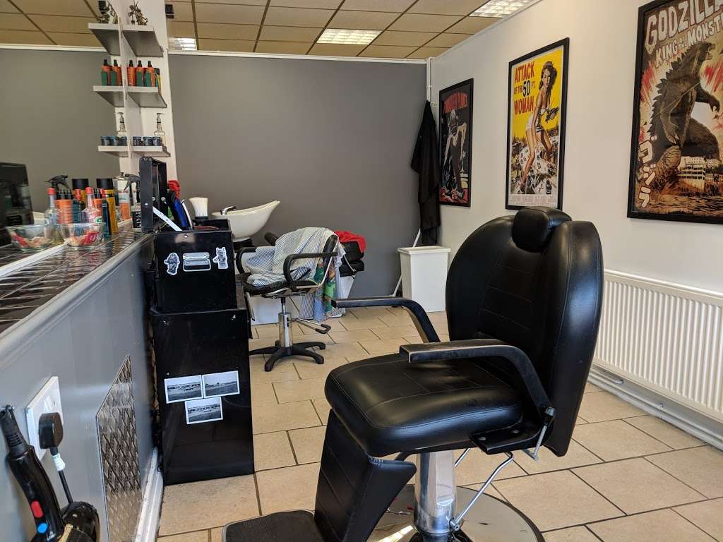 Melbourne Barbers | 17 Melbourne Parade, Chelmsford CM1 2DW, UK | Phone: 01245 346500