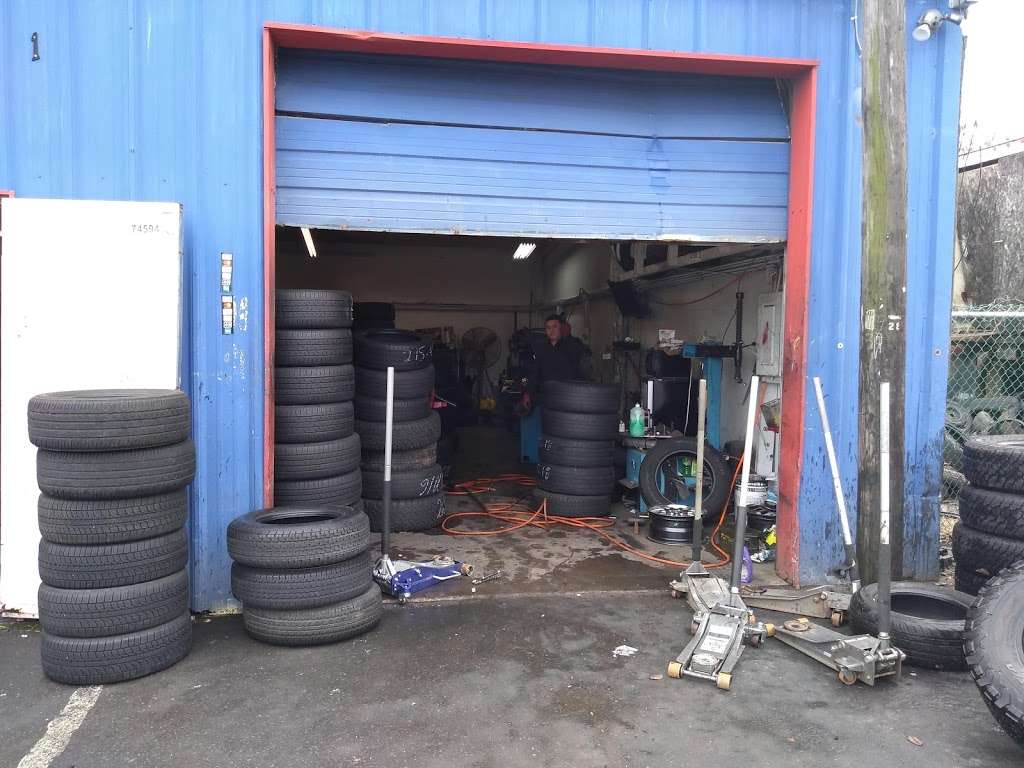 Evis Used Tires | Old Philadelphia Rd, Aberdeen, MD 21001, USA | Phone: (301) 302-1093